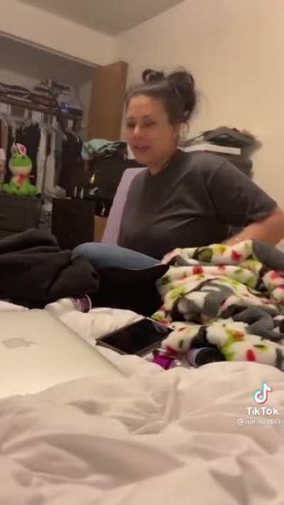 almost caught her slippin