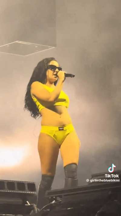 Teasing in yellow