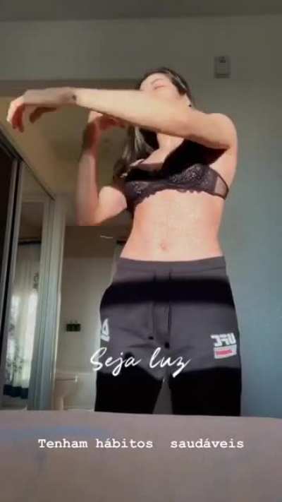 Polyana Viana