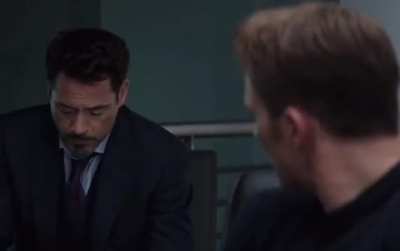 Spiderman 😬😳 Stark what did you teach him