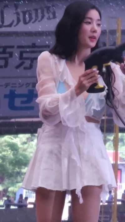 Kwon Eunbi