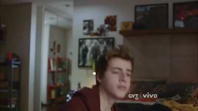 Passando para vcs não se esquecerem destes incríveis comerciais cringe do Cellbit 👌