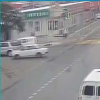 The new and improved Russian auto parking system