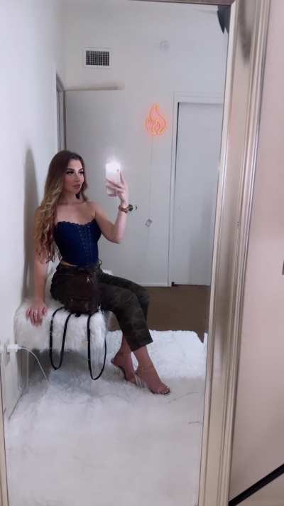 If you want to see more.<wbr>..🍒⬇️<wbr>💦