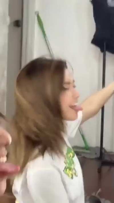that tongue looks great