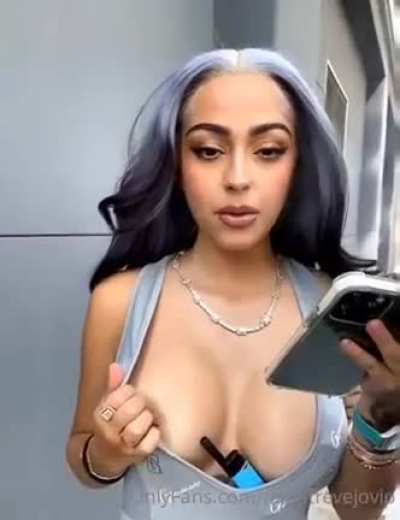 tits