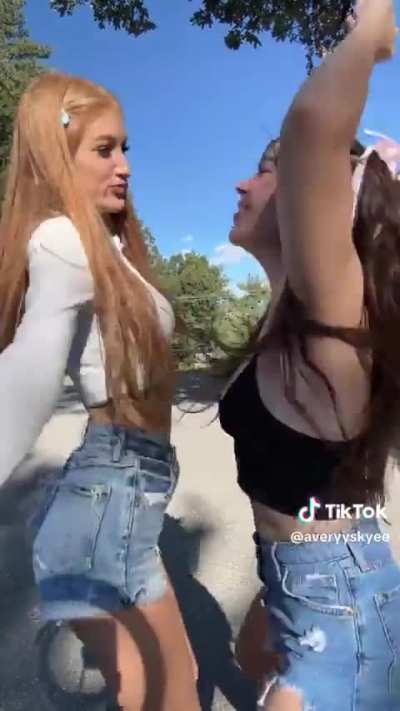 @averyyskyee