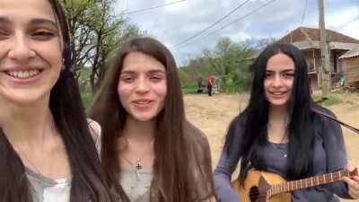 Клёво поют