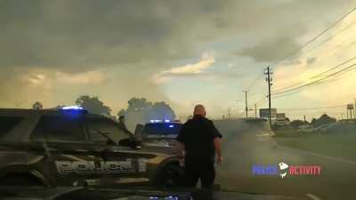 Woman with a child in the car rams multiple people and police trying to avoid arrest in Georgia.