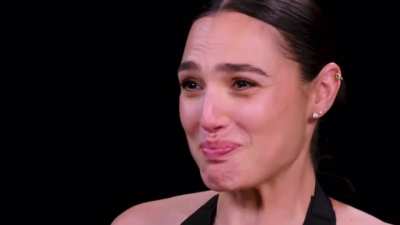 Gal on “Hot Ones” (8/10/23)