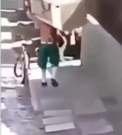 Nasıl yapabiliyor aq