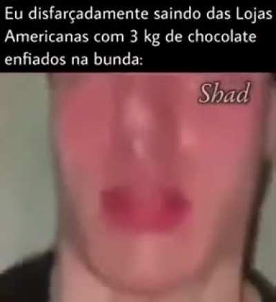 Chocolatinhos enfiados no cu
