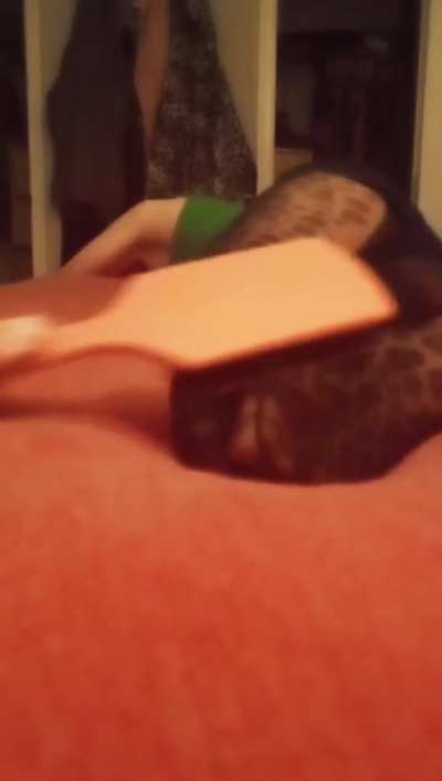 Military Girl is just as ticklish in sexy nylon<wbr>s😍😈(d<wbr>m for full 5 mins!)