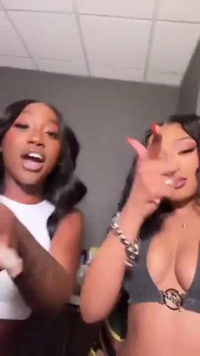 Megan X Latto 🥵 