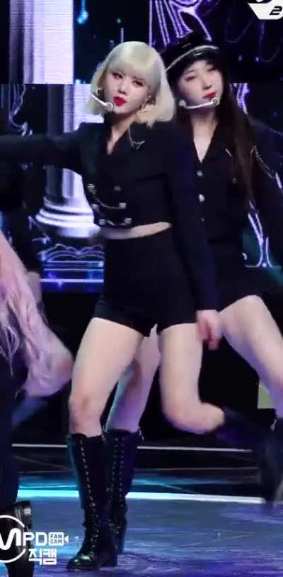Blonde Eunbi