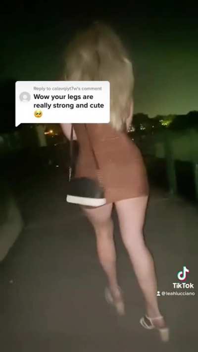 Leahlucciano had a few drinks but still walking a straight line lol 