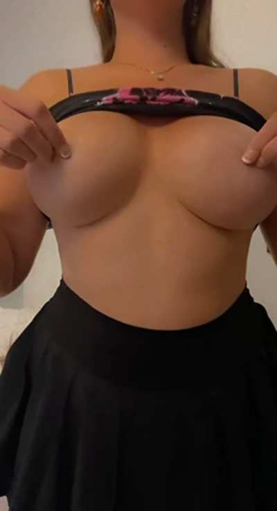 I love having a curvy body 😊