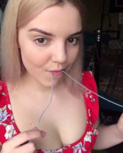 No one can do it with tong