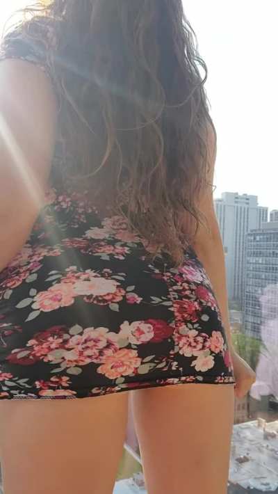 would you fuck me on our first date? (18f) oc