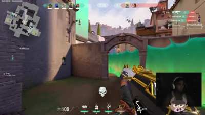 Raze ult double kill from Mid Bottom to Mid Top through Viper wall | superrexxor (Facebook)