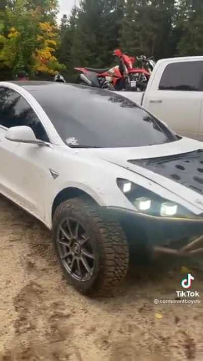 battle tesla
