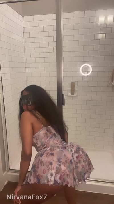 Hear How Wet My Pussy Is While I Twerk this Fat Ass