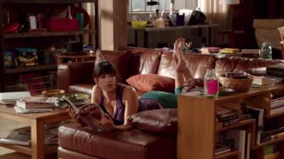 Hannah Simone