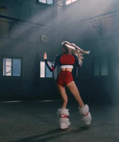 I won't mind if Lisa keeps getting thicker