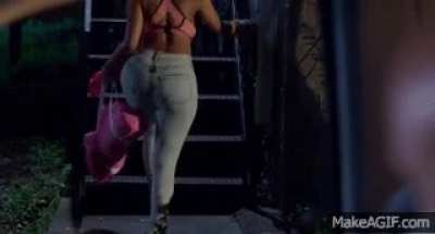 Watching Nicki go