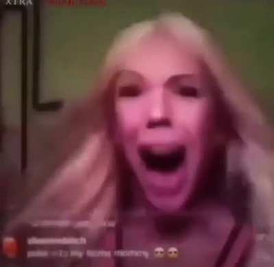 Me tasting the unwashed and smelly cock of daddy Varkhia asylum for the first time (screams of pleasure. 😍😍🥵)