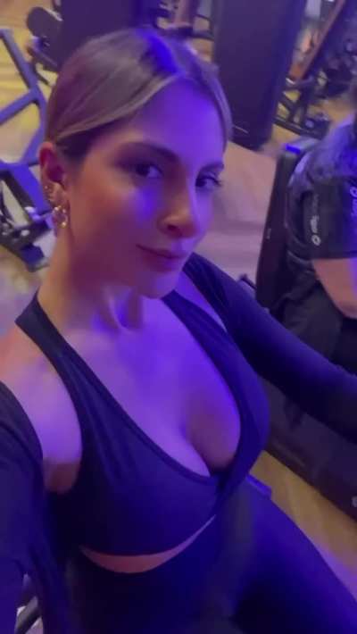 Paula Nobre