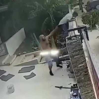 Guy tries to steal a kids bike in the Dominican Republic but gets caught by dad.