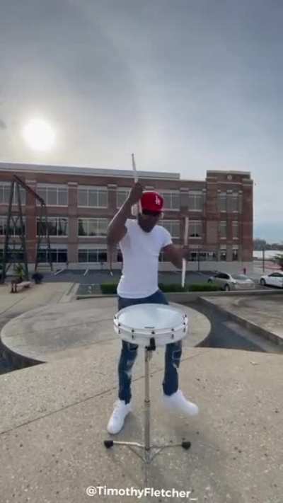 Insane snare drummer