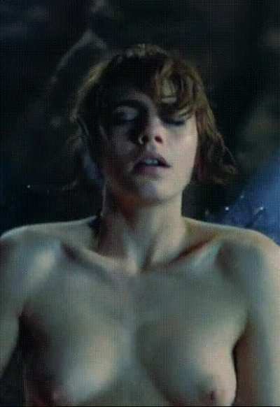 POV: You are Mistress Cara Delevingne's personal human dildo. Don't blow to quick, if you don't want to get punished ;)