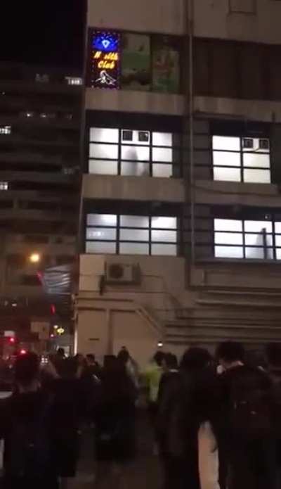 给大家表演<wbr>一个皮影戏
