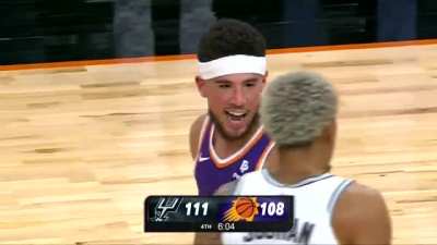 [Highlight] Devin Booker trash talking Sochan as Suns cut Spurs lead to 3