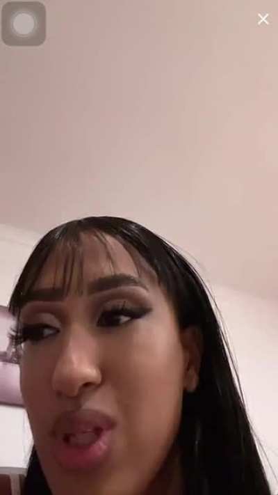 @ashl<wbr>eigha<wbr>nthon<wbr>y was live from Sole 🦶🏻 Sunday!! Part 5
