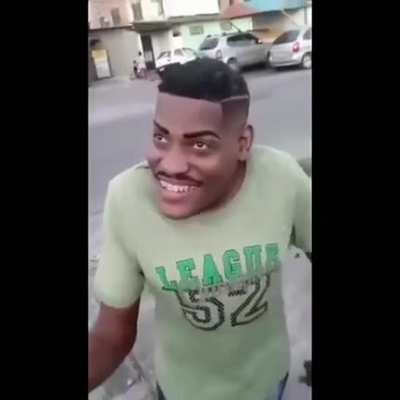 Famoso Latrell