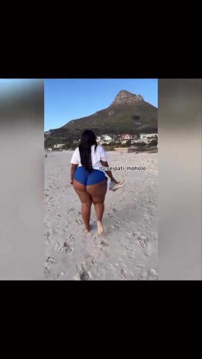 Big 🍑😭🔥