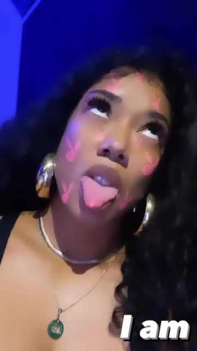 😄