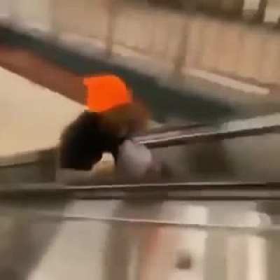 escalator