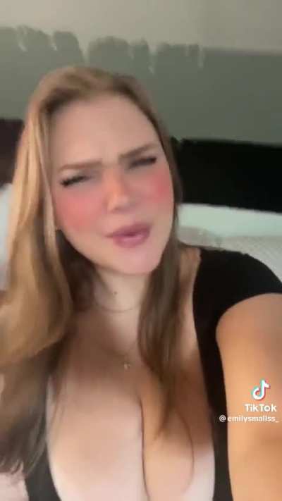 @emilysmallss_