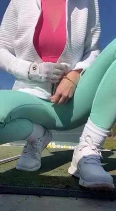When the suns out, my clubs come out 🏌🏼‍♀️ and more 🤭 [OC]