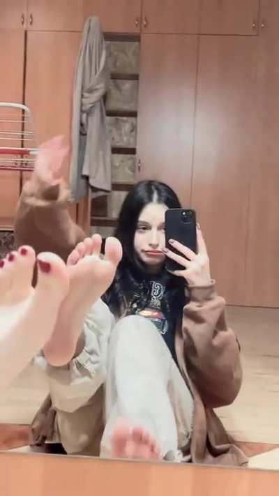 @taanyashhh