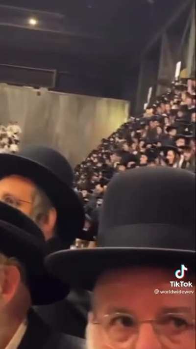 See how a Rabbi takes care of their ragers