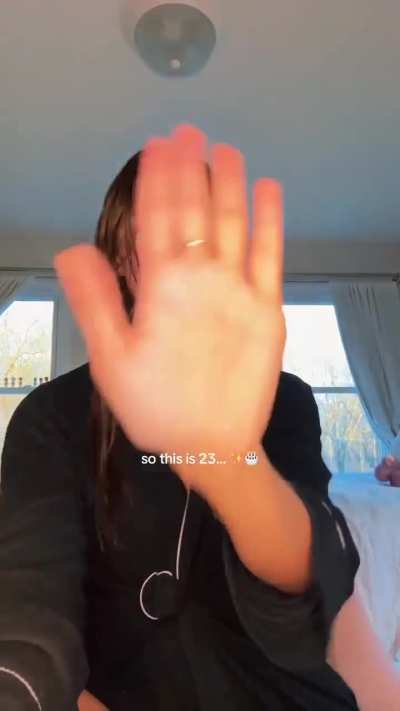 23
