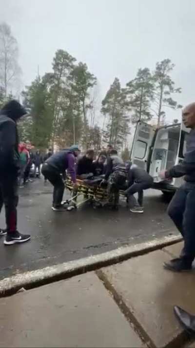 RU POV a conscript shot a conscription officer in Ust-Ilimsk in Irkutsk Oblast. Officer wounded, shooter detained