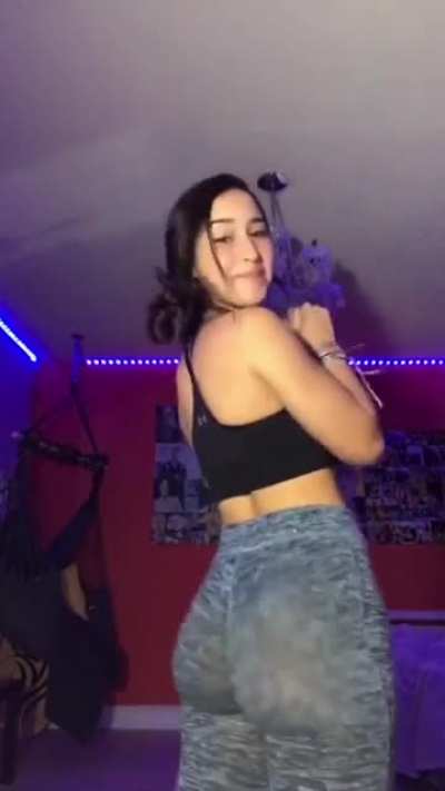 She's so damn fine 🥵