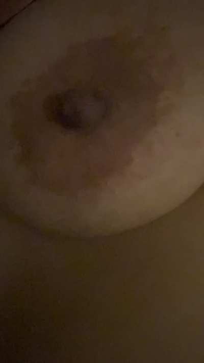 👀