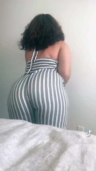 Latina MILF
